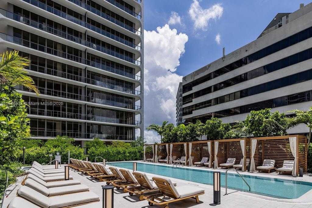 Small Image of 2678 TIGERTAIL #1705, Coconut Grove Number 38