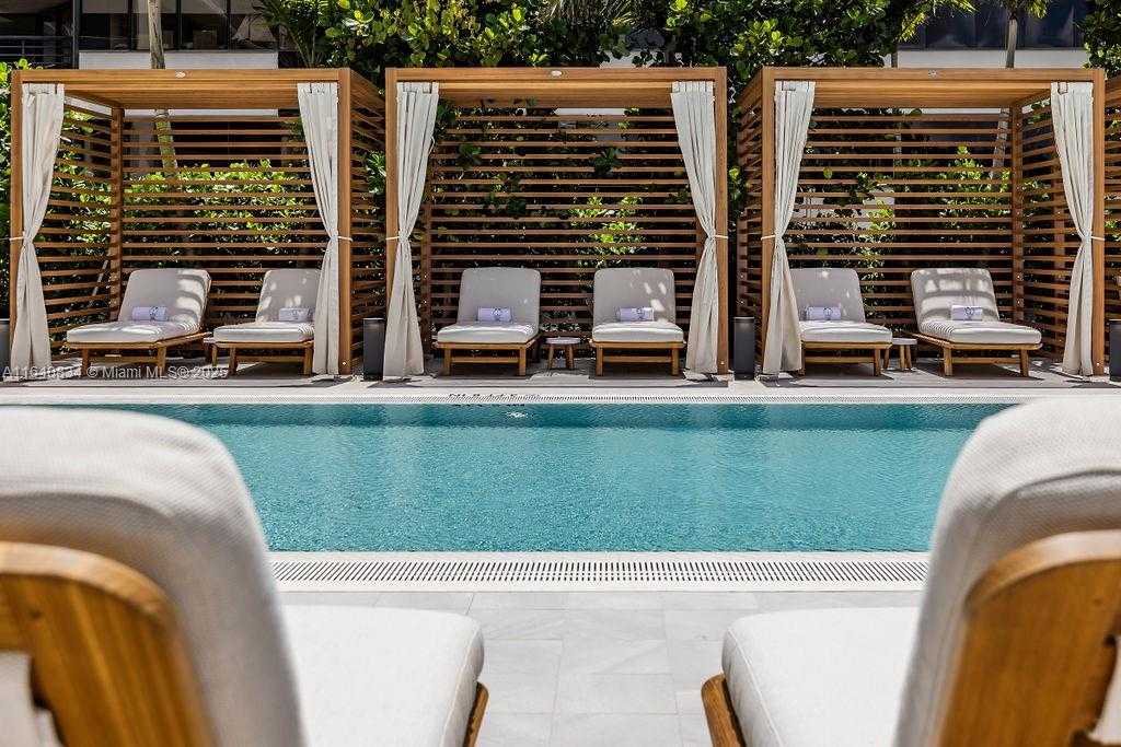 Small Image of 2678 TIGERTAIL #1705, Coconut Grove Number 41