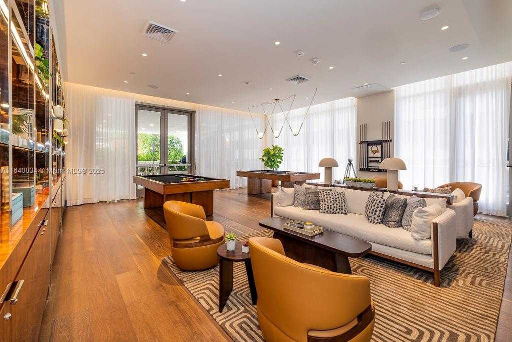 Small Image of 2678 TIGERTAIL #1705, Coconut Grove Number 49