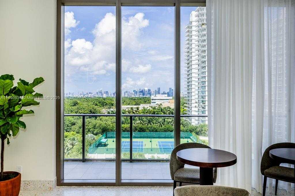 Small Image of 2678 TIGERTAIL #1705, Coconut Grove Number 55