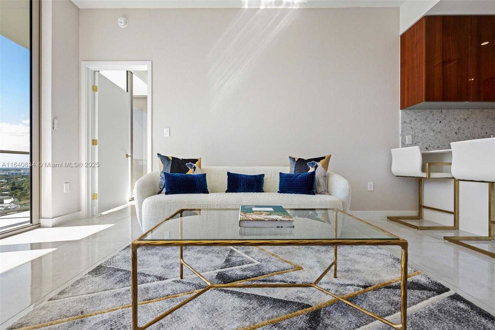 Small Image of 2678 TIGERTAIL #1705, Coconut Grove Number 8