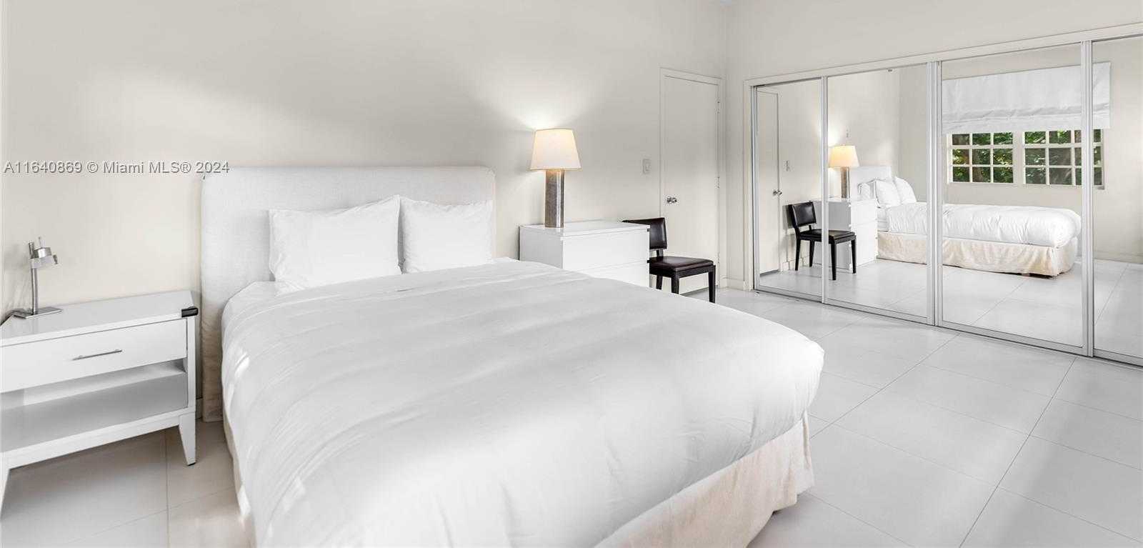Small Image of 40201 Fisher Island Dr, Miami Beach, FL 33109, USA Number 11