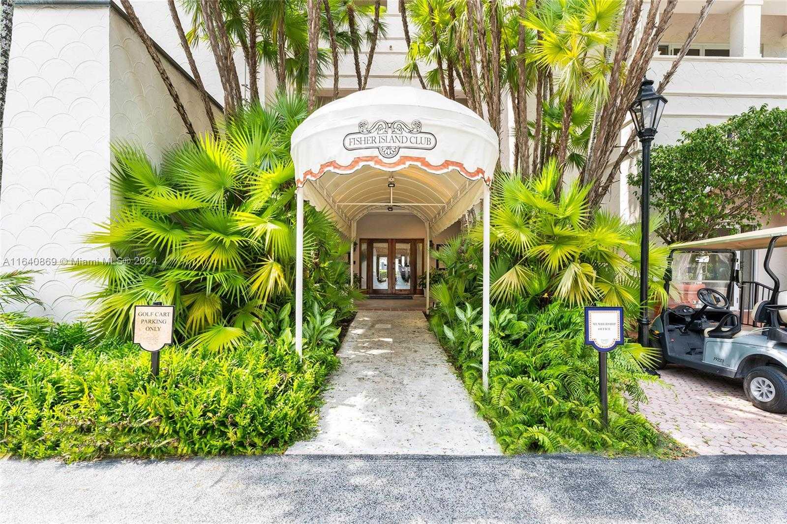Small Image of 40201 Fisher Island Dr, Miami Beach, FL 33109, USA Number 15