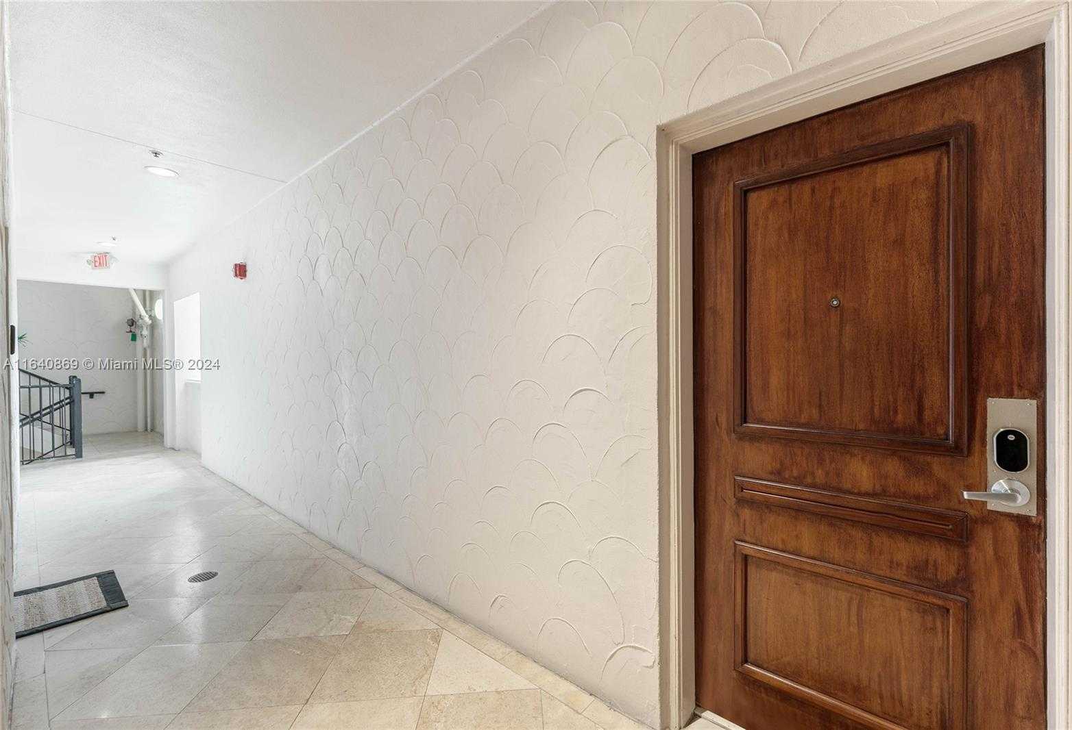 Small Image of 40201 Fisher Island Dr, Miami Beach, FL 33109, USA Number 18