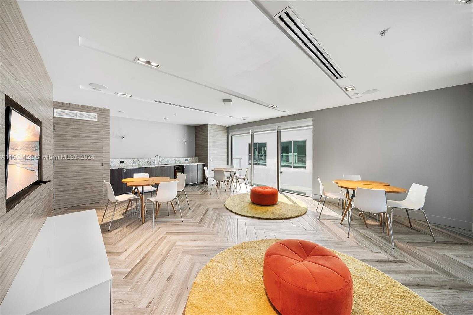 Small Image of 1600 SOUTH WEST 1ST AVE #614, Miami Number 48