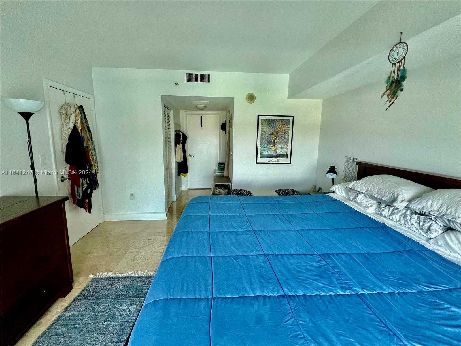 Small Image of 1800 NORTH BAYSHORE DR #3404, Miami Number 50