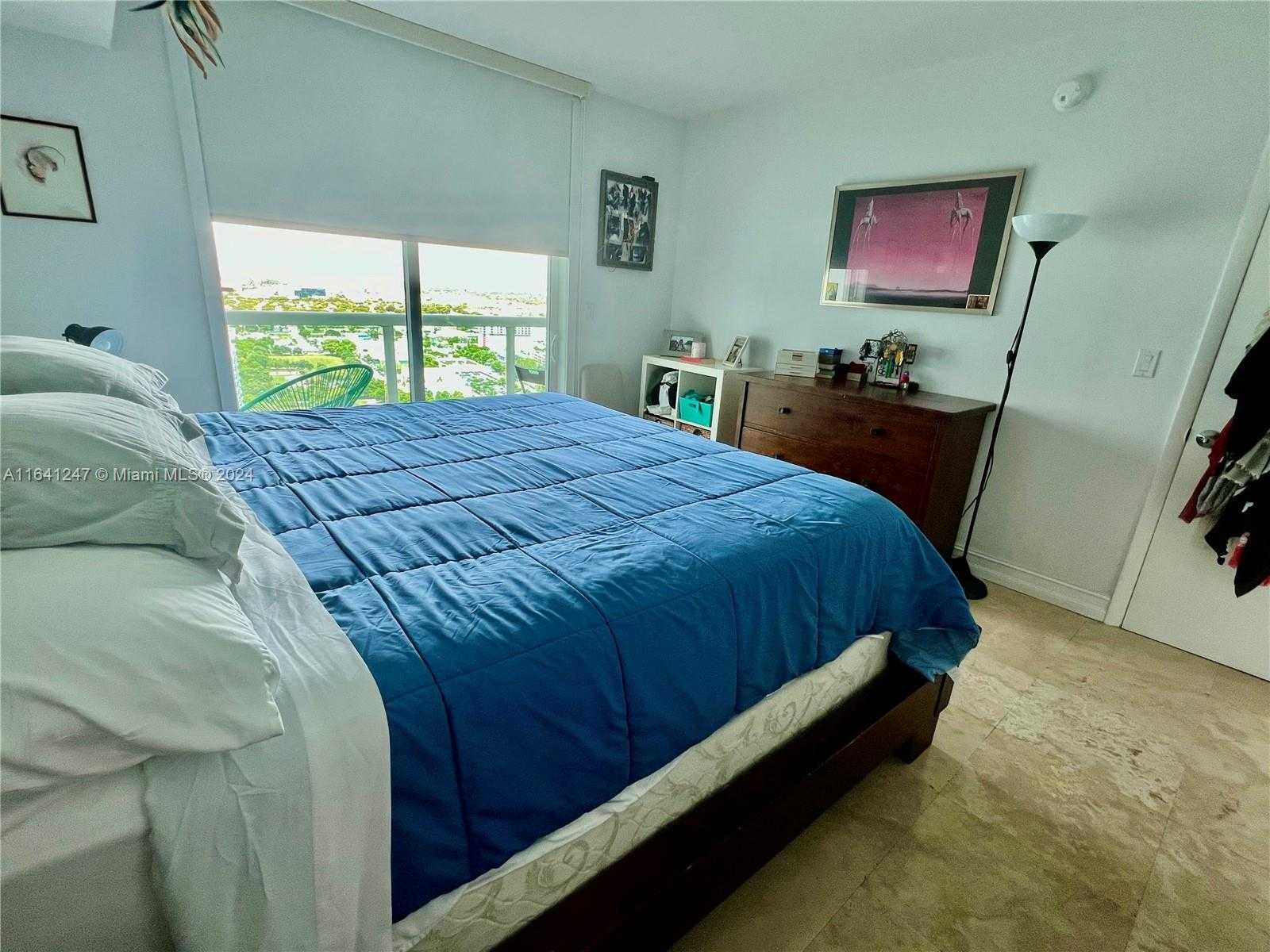 Small Image of 1800 NORTH BAYSHORE DR #3404, Miami Number 53