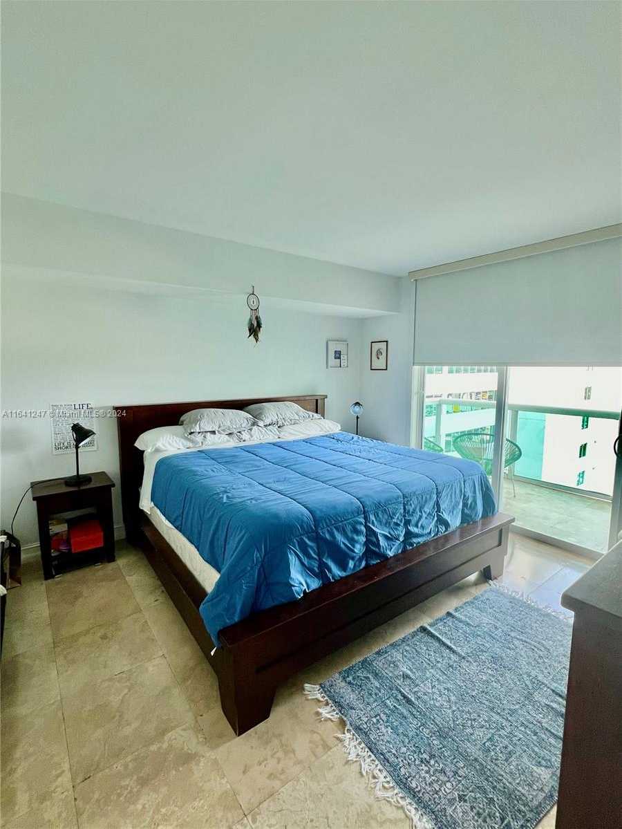 Small Image of 1800 NORTH BAYSHORE DR #3404, Miami Number 54