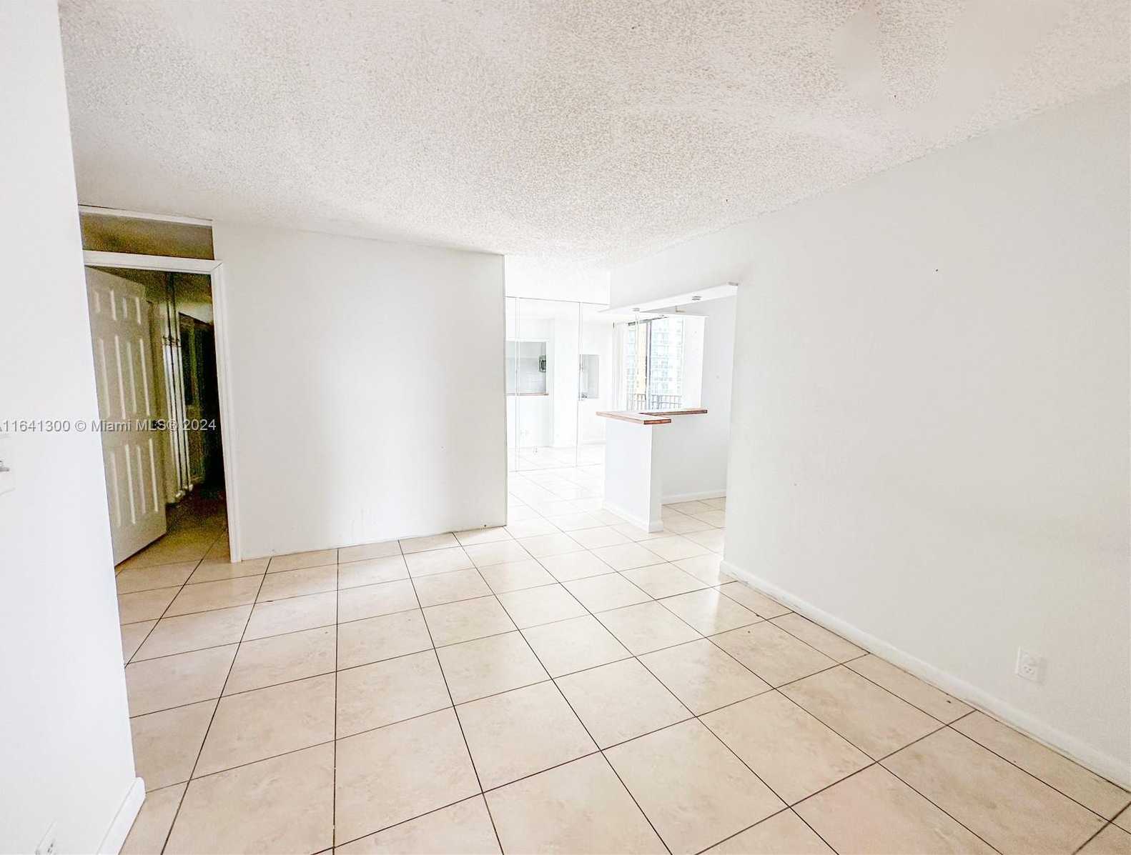 Small Image of 17021 NORTH BAY RD #915, Sunny Isles Beach Number 9