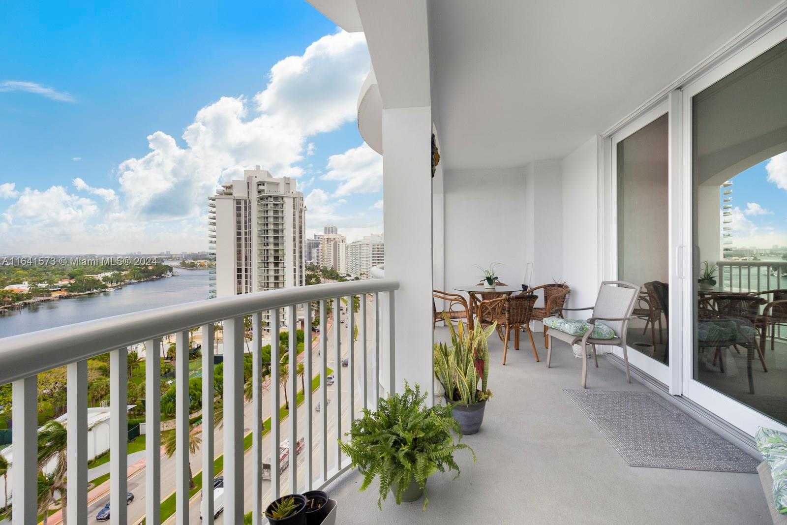 Small Image of 5401 COLLINS AVE #1129, Miami Beach Number 5