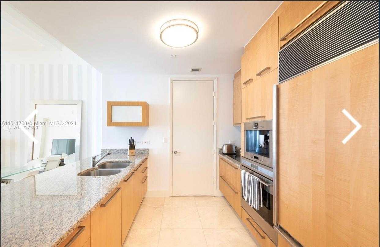 Small Image of 16001 #2102, Sunny Isles Beach Number 11