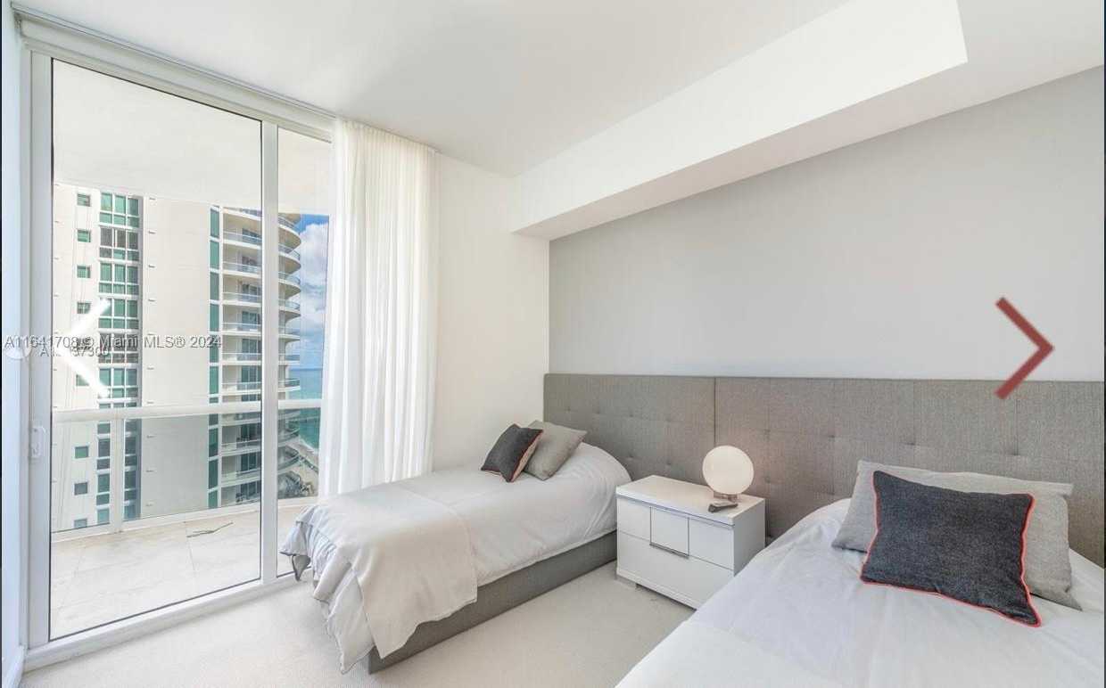 Small Image of 16001 #2102, Sunny Isles Beach Number 18