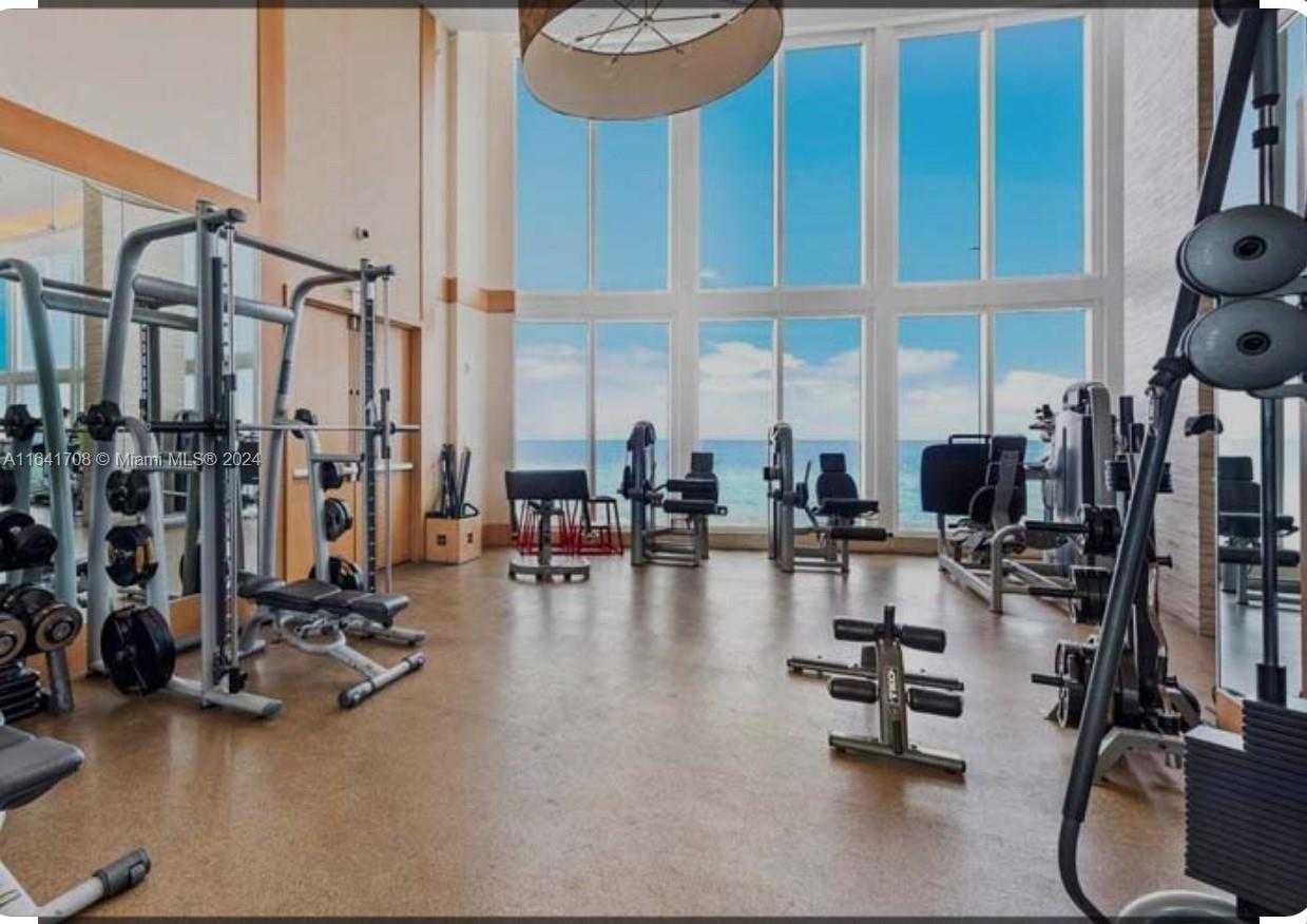Small Image of 16001 #2102, Sunny Isles Beach Number 22