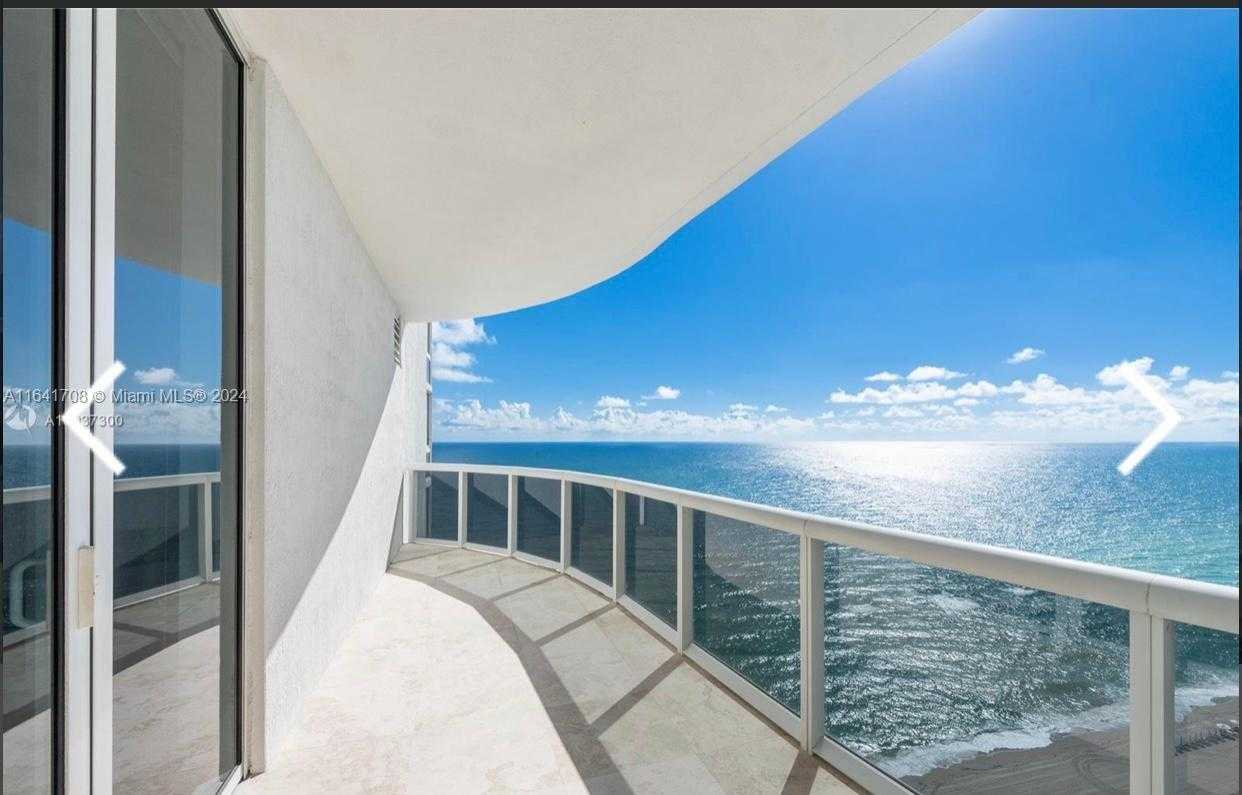 Small Image of 16001 #2102, Sunny Isles Beach Number 3