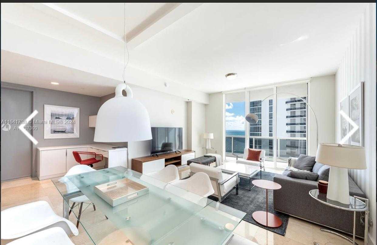 Small Image of 16001 #2102, Sunny Isles Beach Number 5