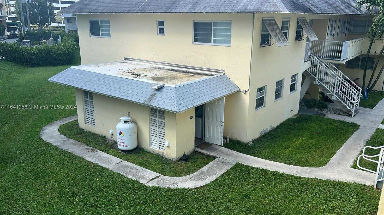 Small Image of 7304 SOUTH WEST 82ND ST #A210, Miami Number 16