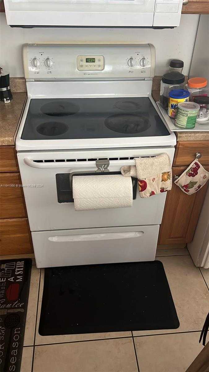 Small Image of 7304 SOUTH WEST 82ND ST #A210, Miami Number 8