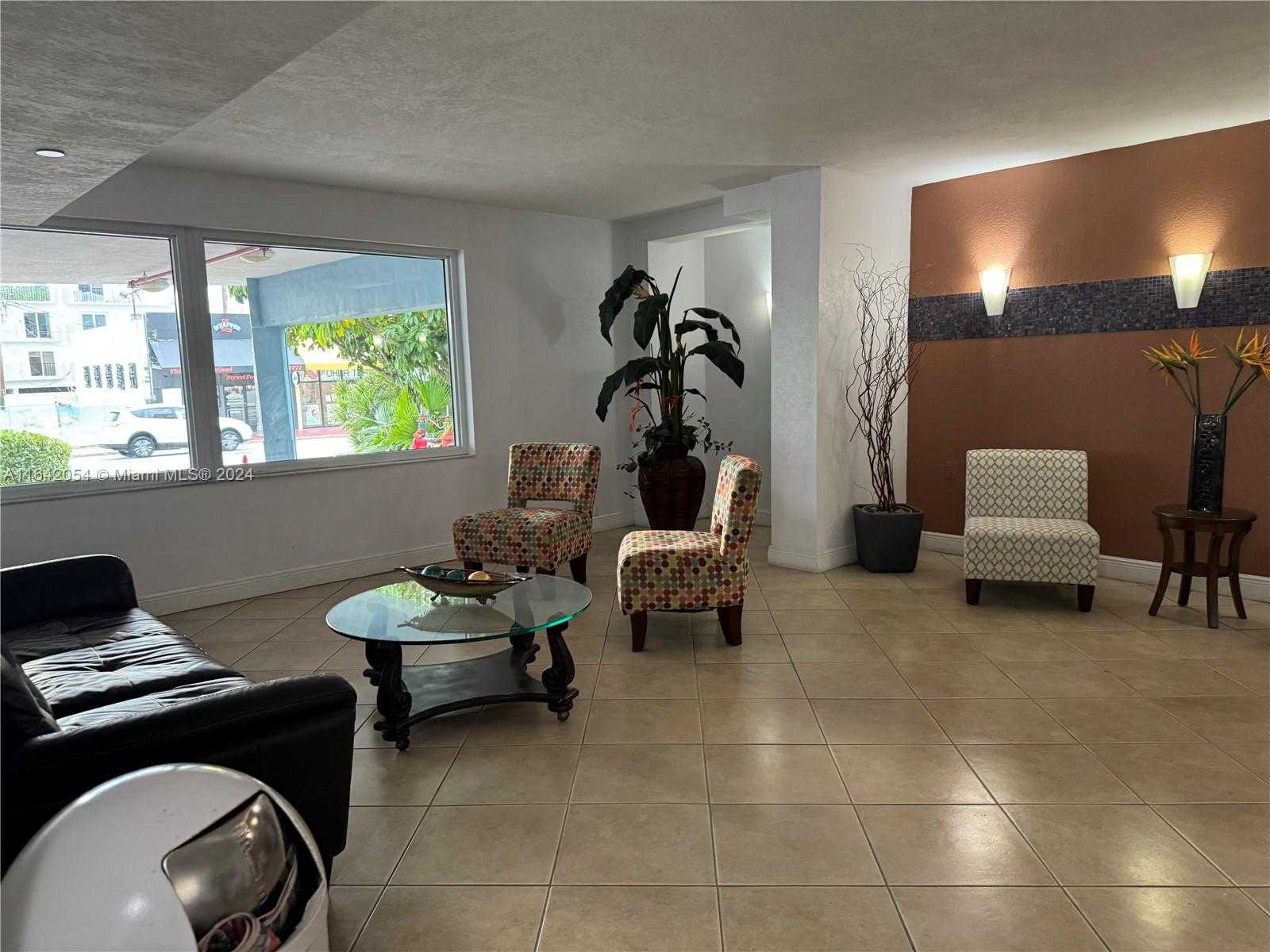 Small Image of 6969 COLLINS AVE #308, Miami Beach Number 8