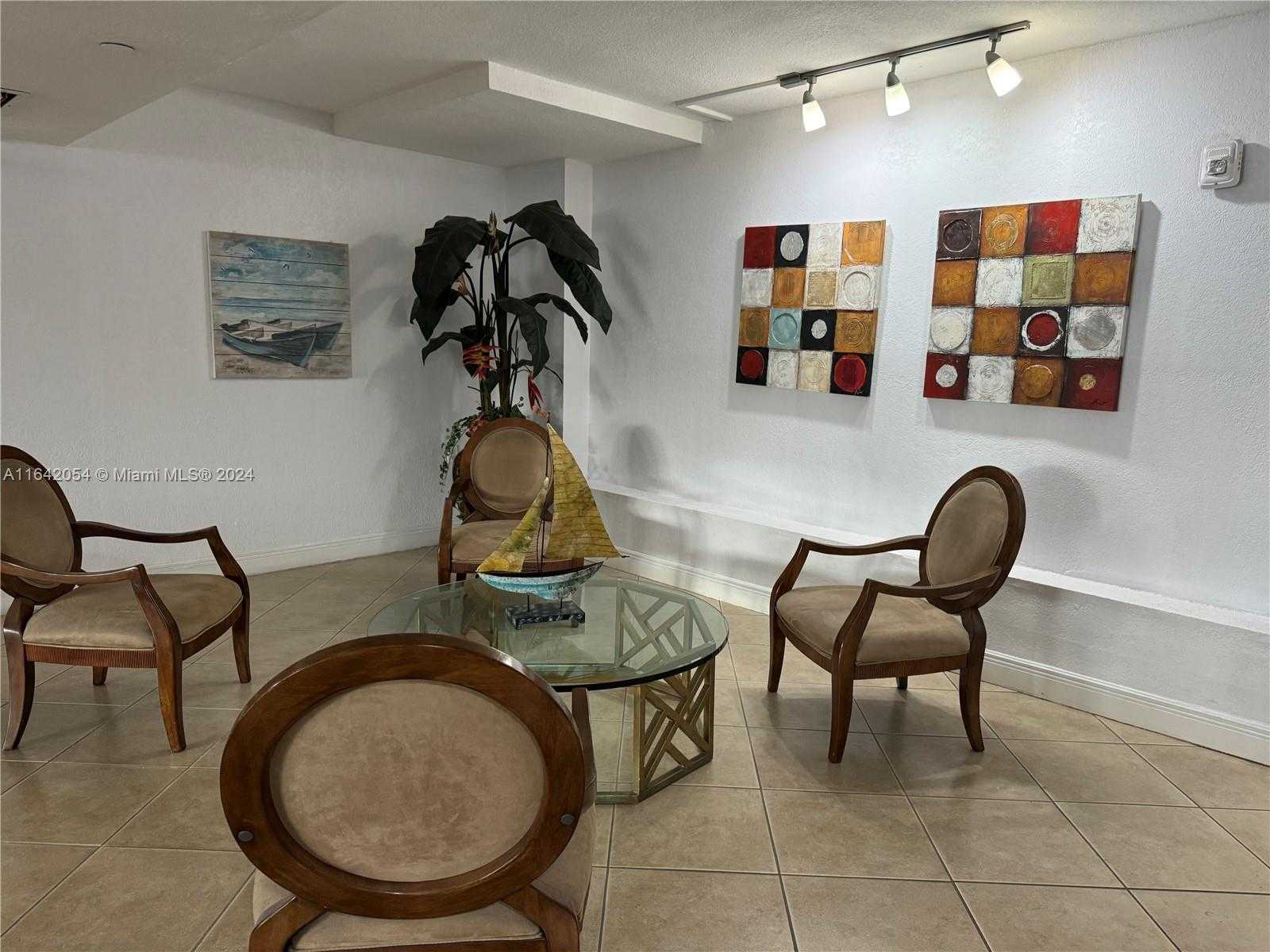 Small Image of 6969 COLLINS AVE #308, Miami Beach Number 9