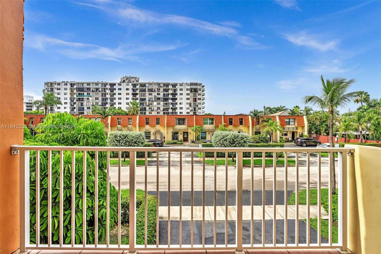 Small Image of 3545 NORTH EAST 167TH ST #208, North Miami Beach Number 18