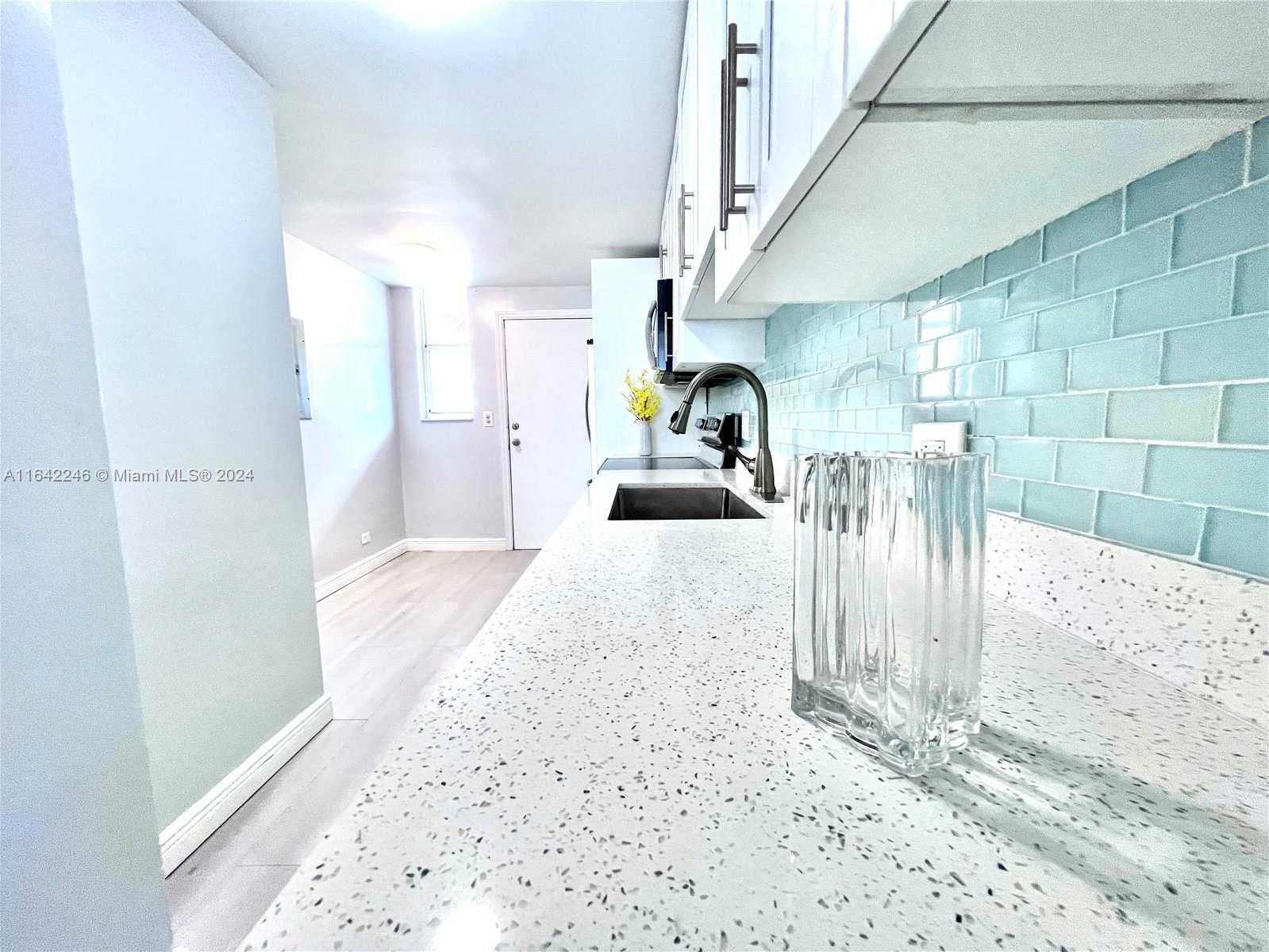 Small Image of 3660 NORTH EAST 166TH ST #505, North Miami Beach Number 2