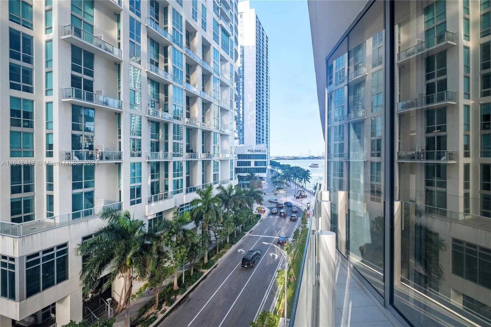 Small Image of 300 BISCAYNE BLVD WAY #506, Miami Number 21