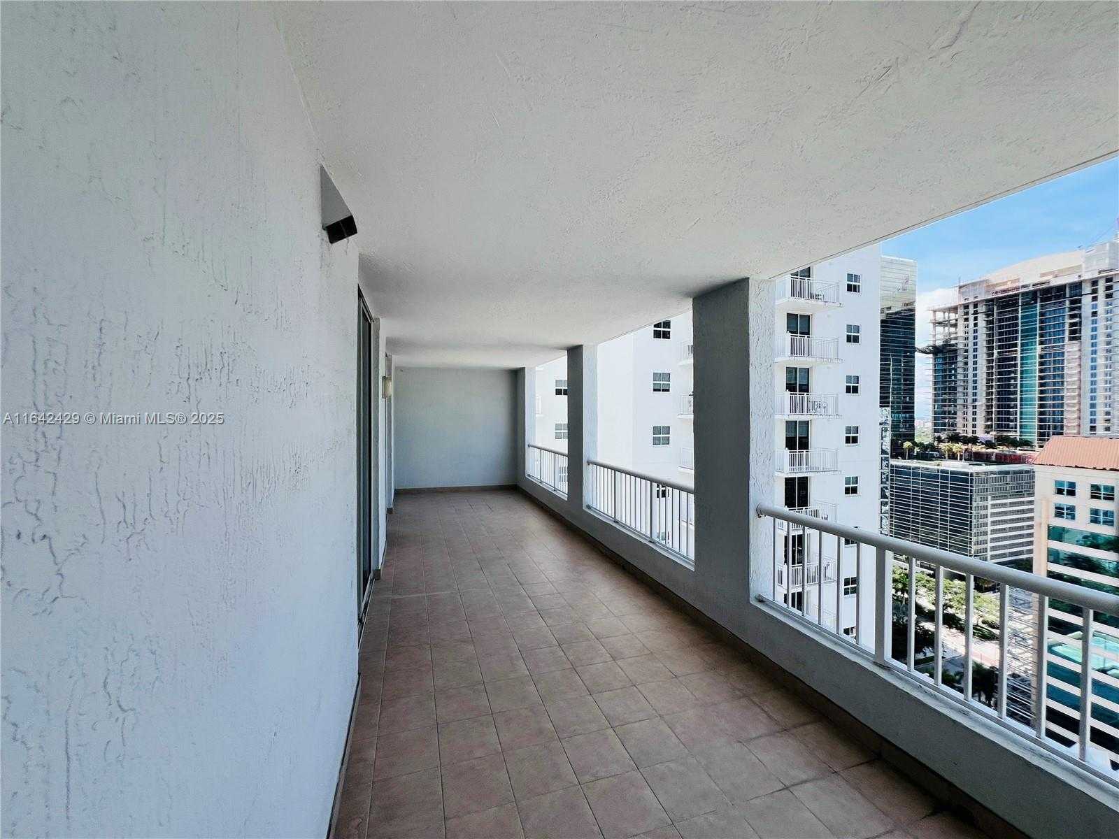 Small Image of 170 SOUTH EAST 14TH ST #2205, Miami Number 13