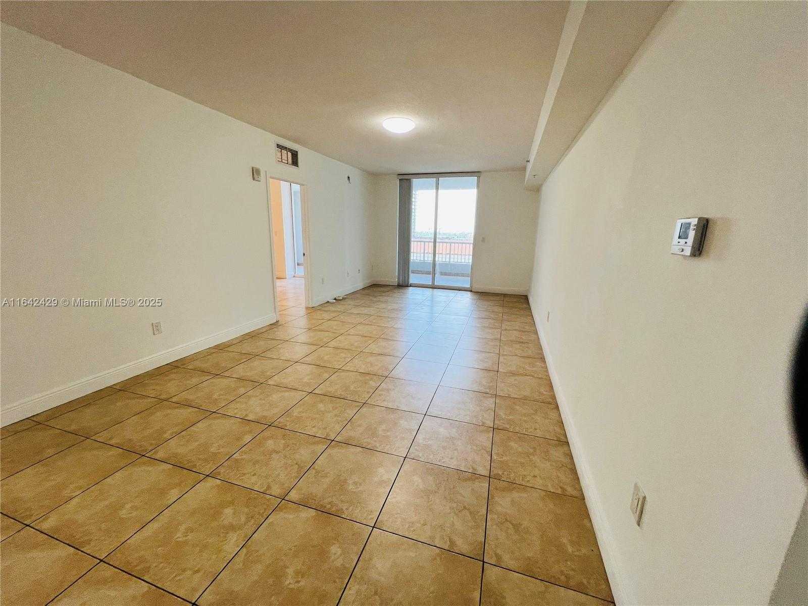 Small Image of 170 SOUTH EAST 14TH ST #2205, Miami Number 17