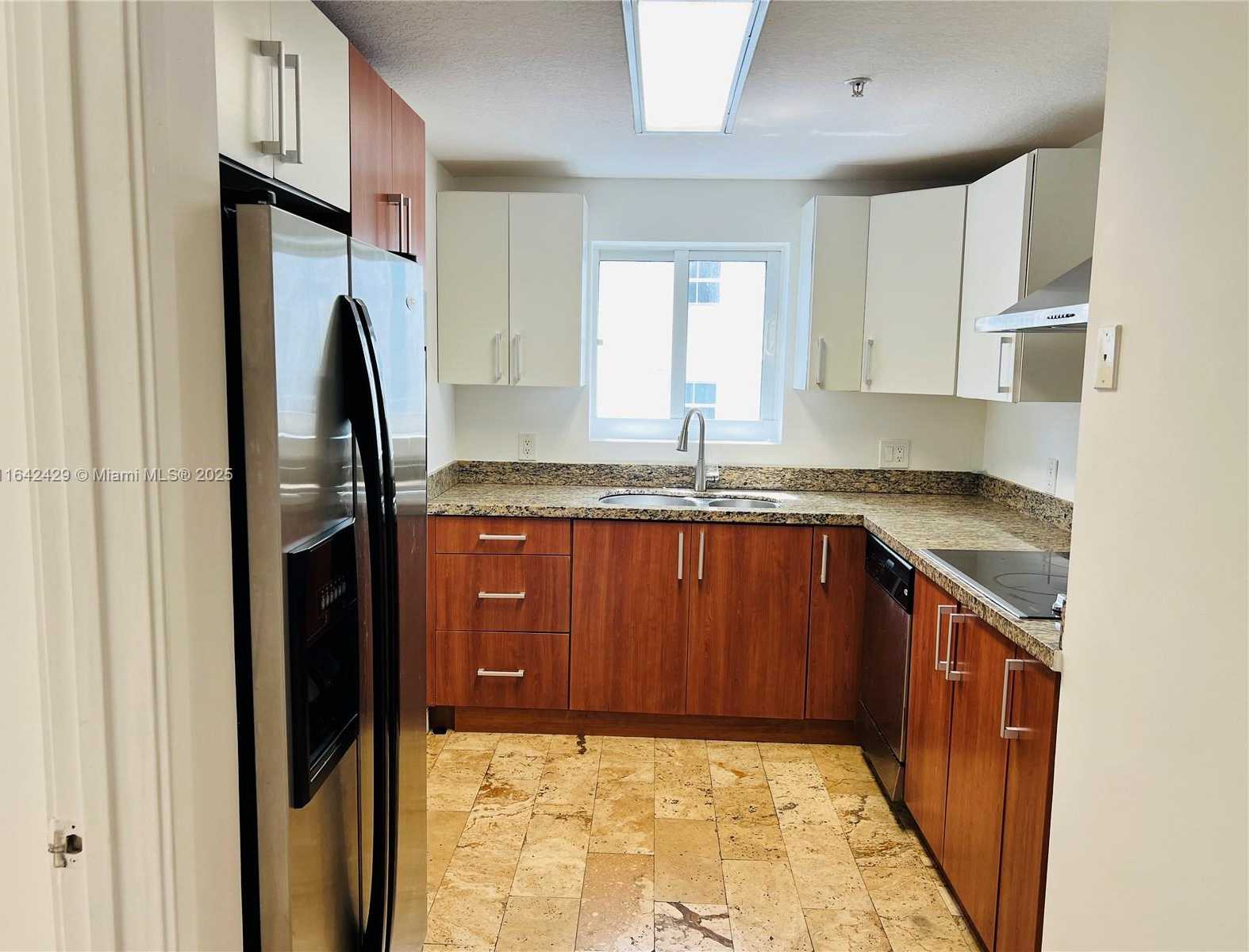 Small Image of 170 SOUTH EAST 14TH ST #2205, Miami Number 18