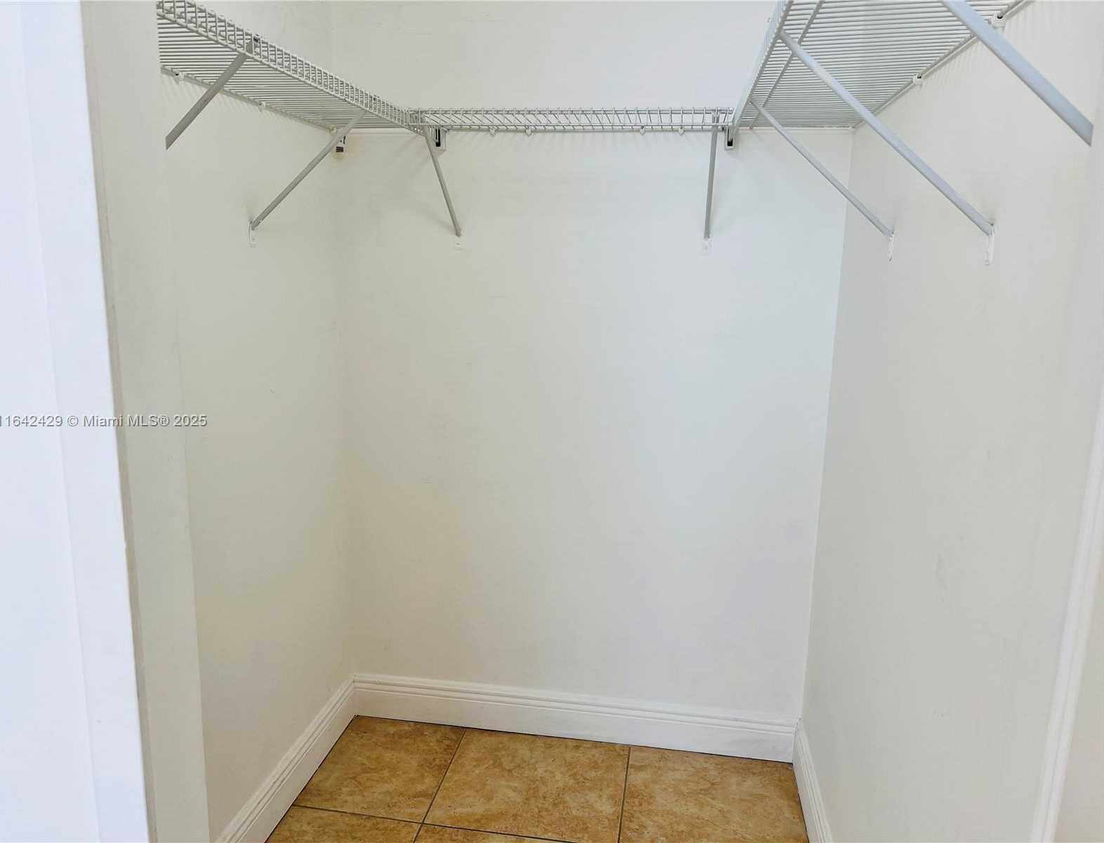 Small Image of 170 SOUTH EAST 14TH ST #2205, Miami Number 25