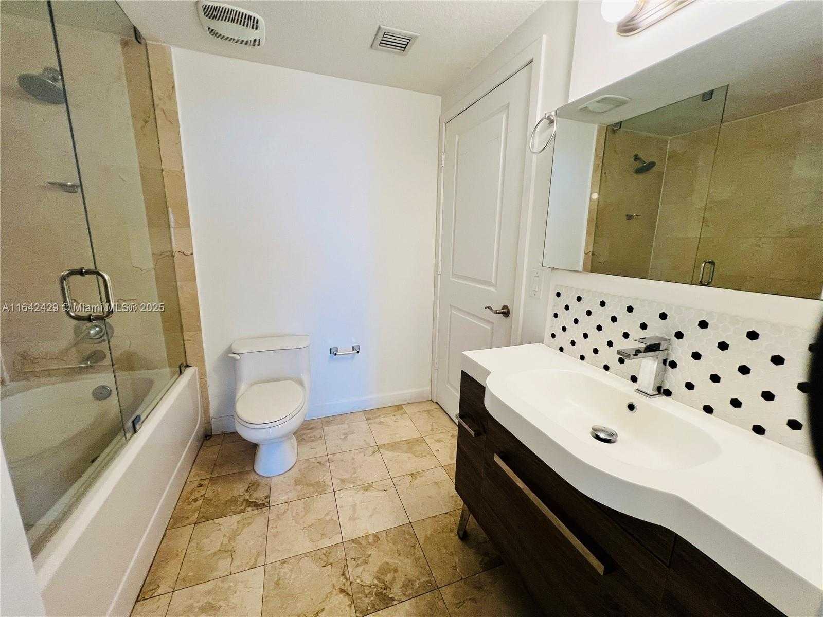 Small Image of 170 SOUTH EAST 14TH ST #2205, Miami Number 31