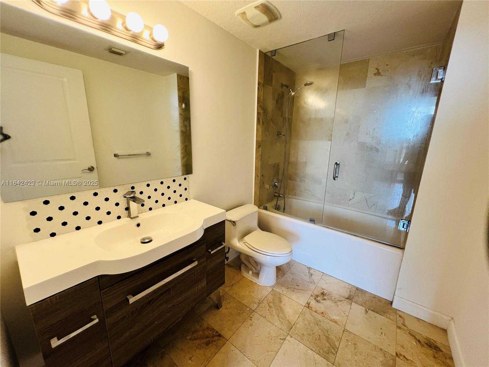 Small Image of 170 SOUTH EAST 14TH ST #2205, Miami Number 33