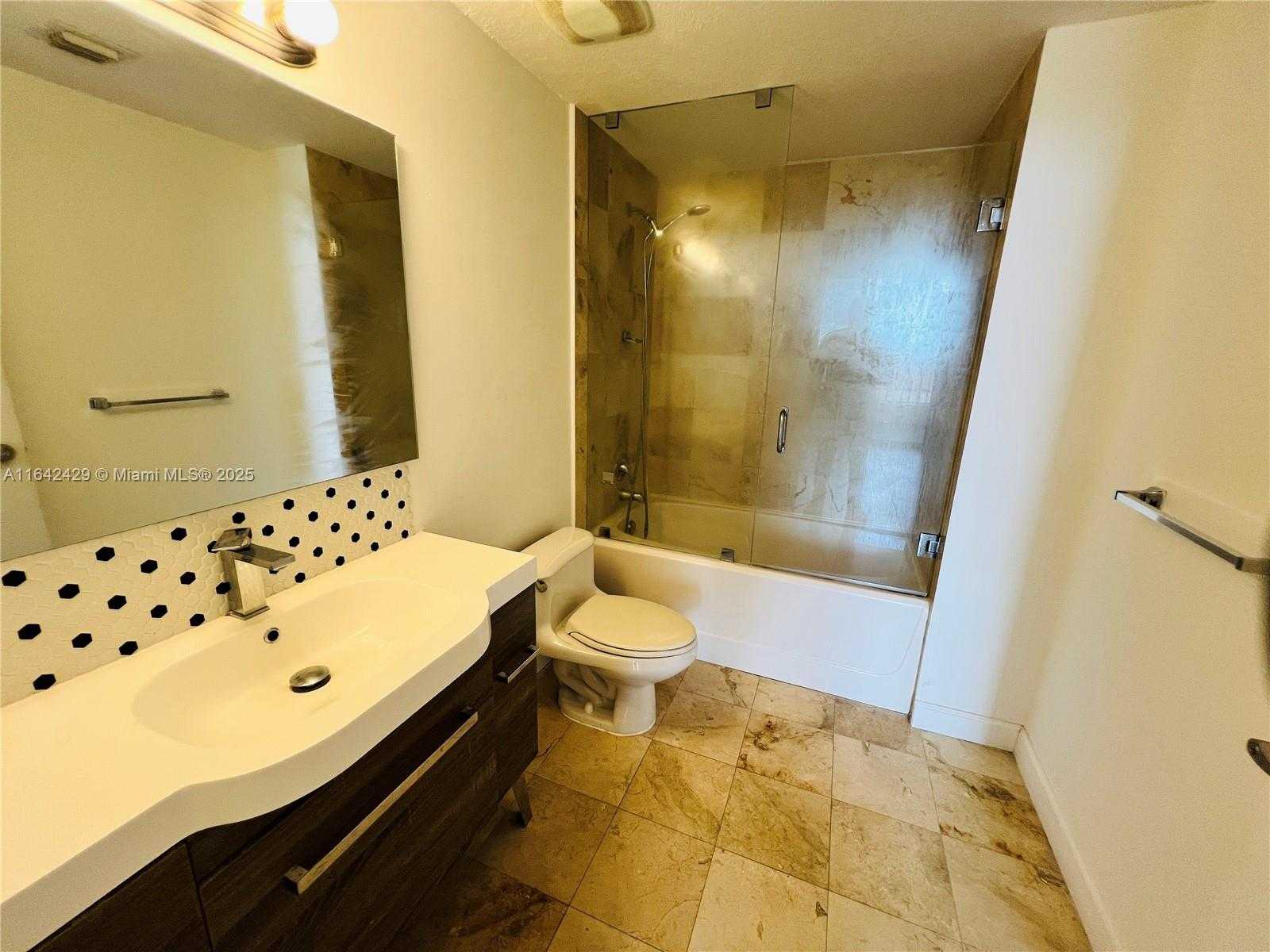 Small Image of 170 SOUTH EAST 14TH ST #2205, Miami Number 34