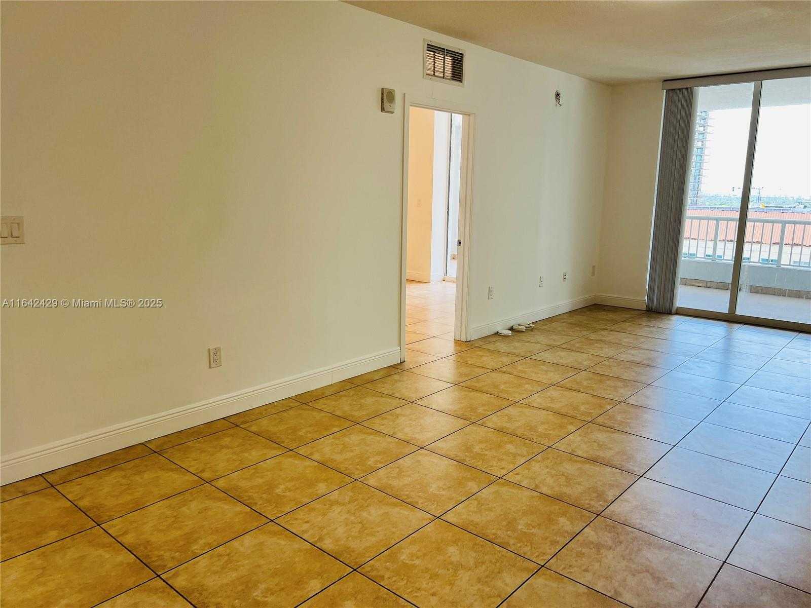 Small Image of 170 SOUTH EAST 14TH ST #2205, Miami Number 40