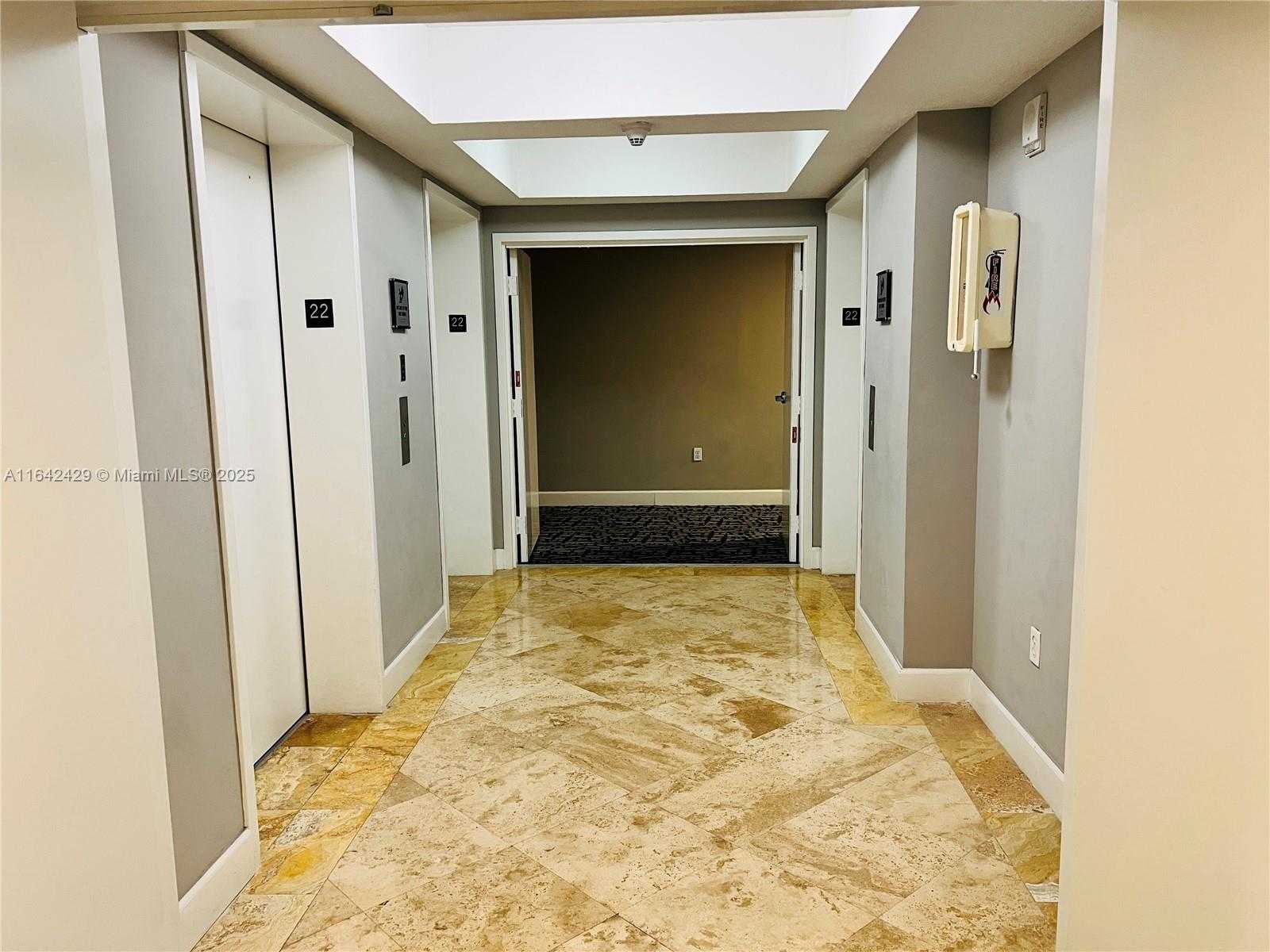 Small Image of 170 SOUTH EAST 14TH ST #2205, Miami Number 42