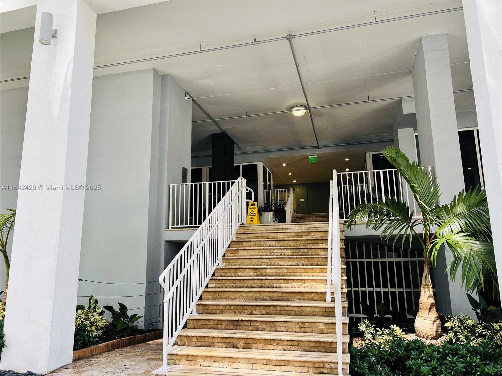 Small Image of 170 SOUTH EAST 14TH ST #2205, Miami Number 54