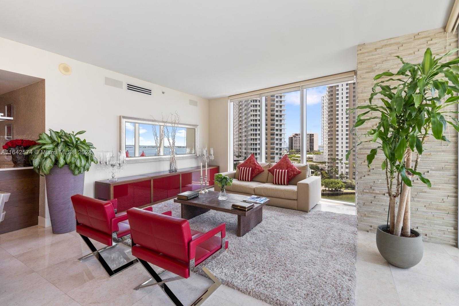 Small Image of 495 BRICKELL AVENUE #901, Miami Number 8