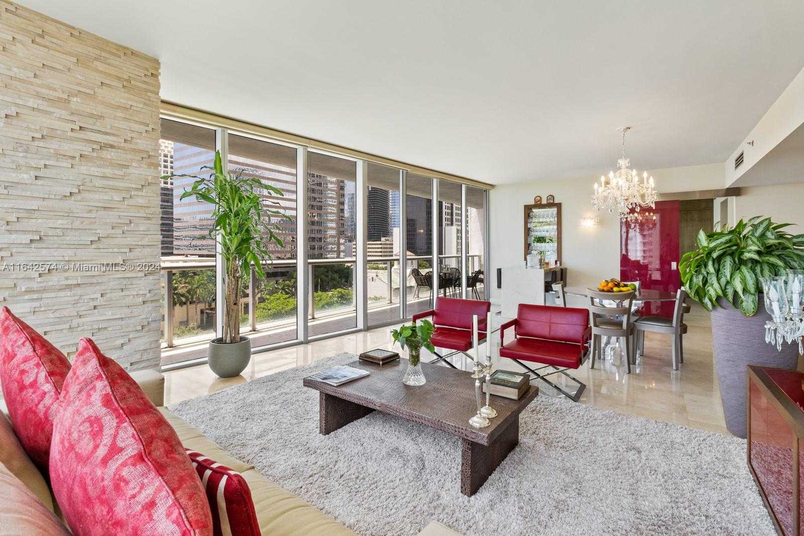 Small Image of 495 BRICKELL AVENUE #901, Miami Number 9