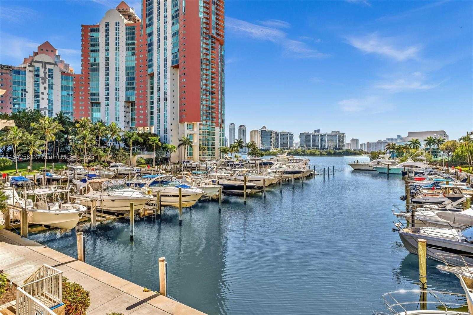 Small Image of 3370 HIDDEN BAY DR #1002, Aventura Number 98