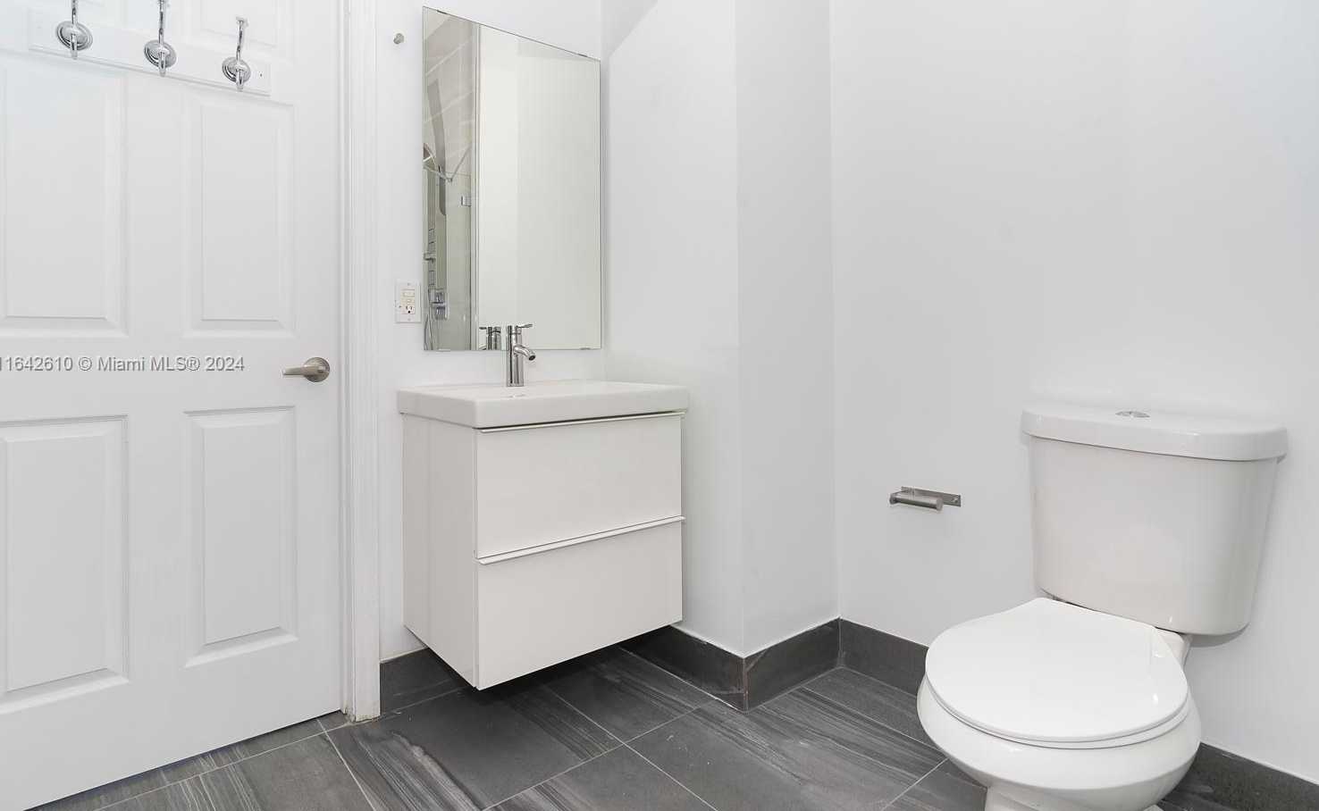 Small Image of 6770 INDIAN CREEK DR #T-C, Miami Beach Number 14