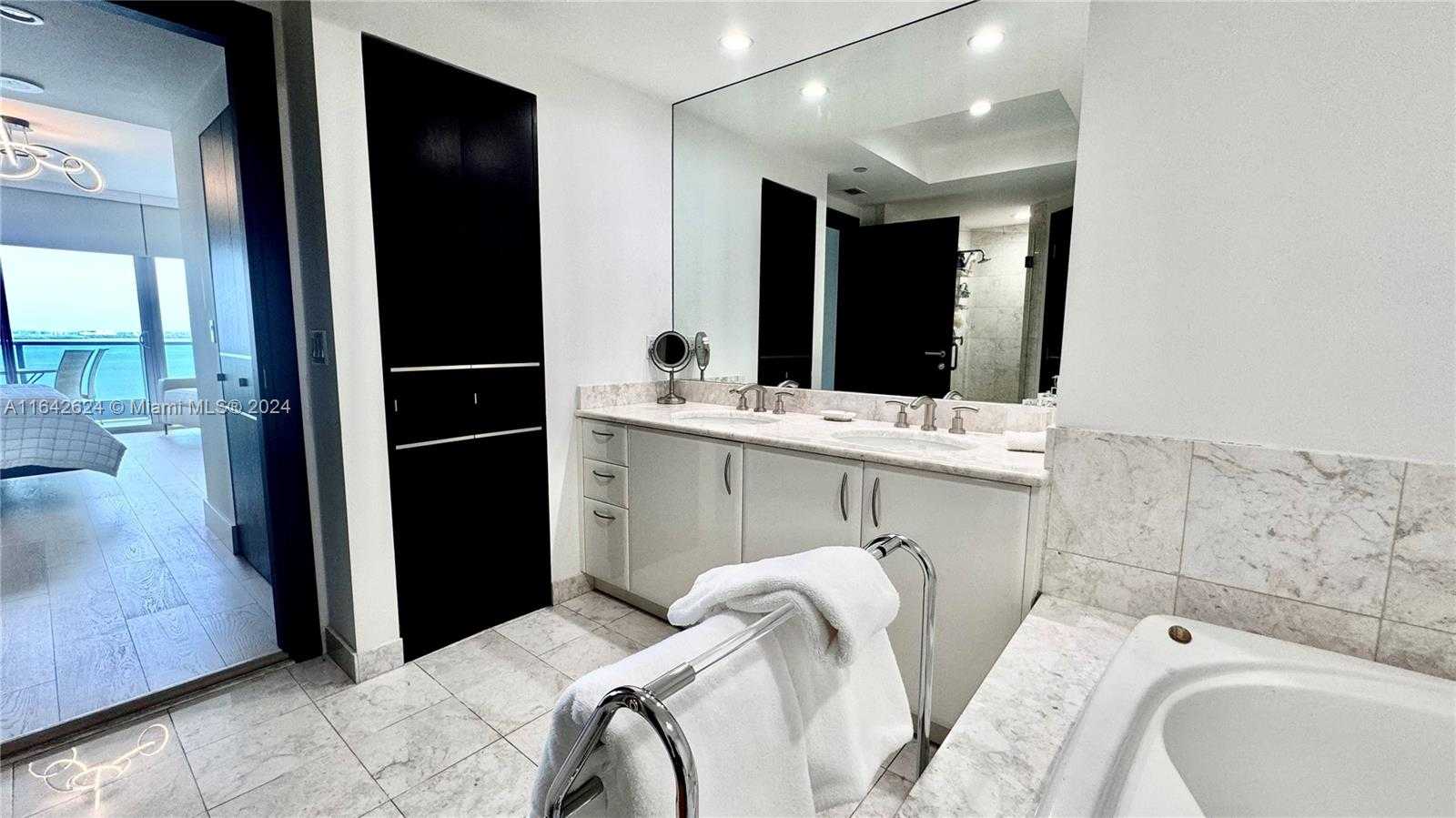 Small Image of 1331 BRICKELL BAY DR #1109, Miami Number 19