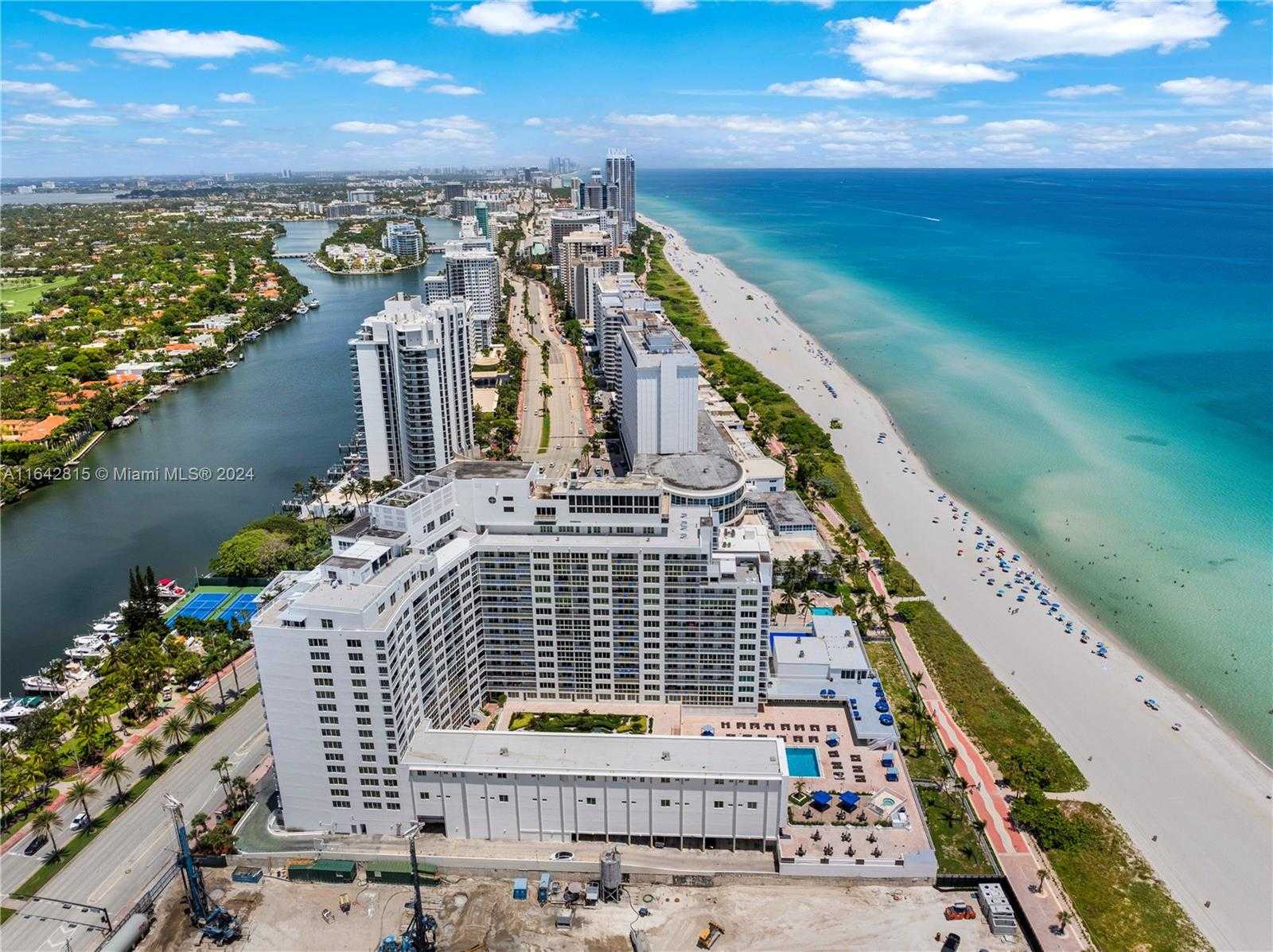 Small Image of 5401 COLLINS AVE #429, Miami Beach Number 30