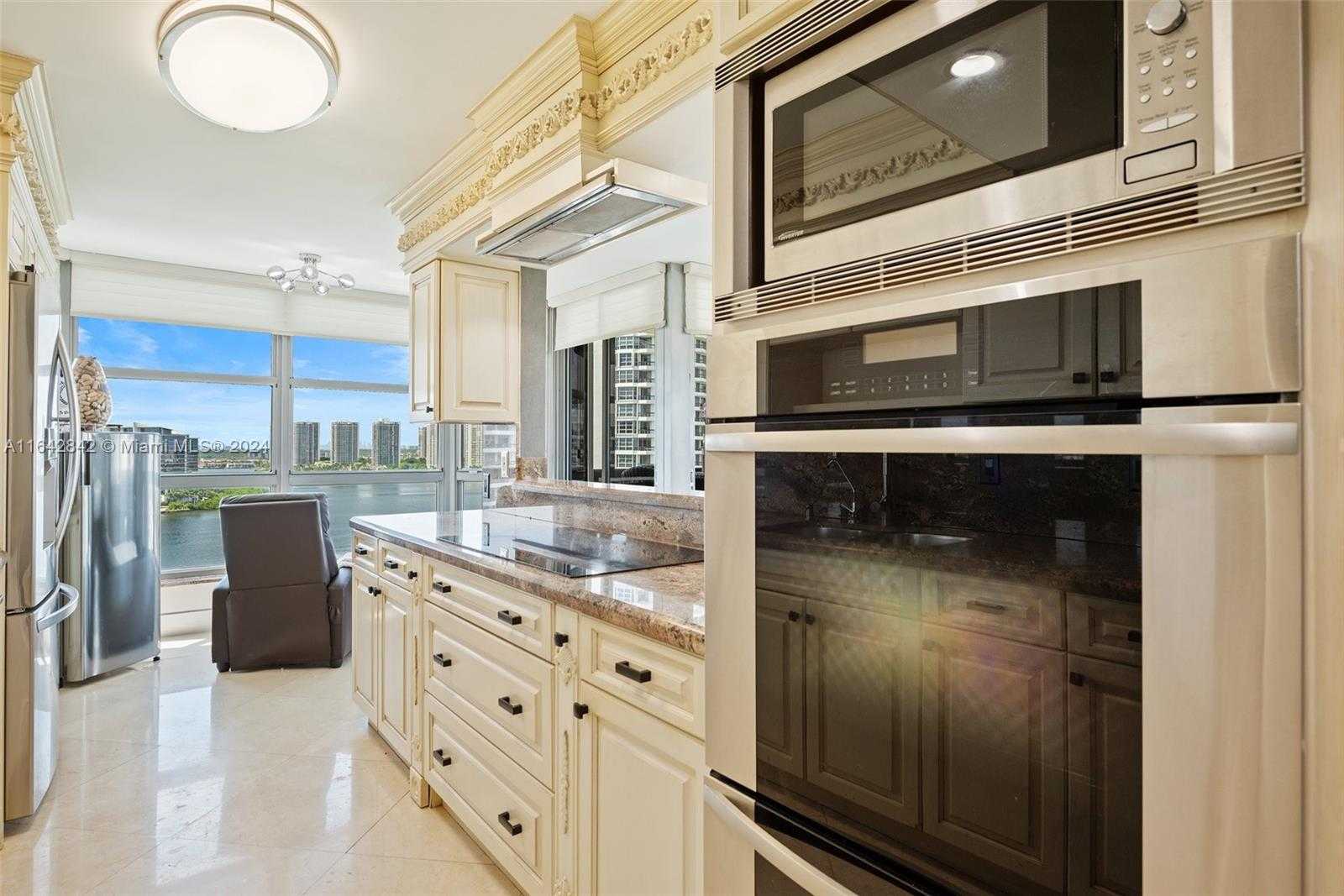 Small Image of 3500 MYSTIC POINTE DR #1801, Aventura Number 12