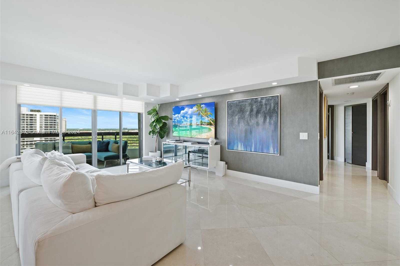 Small Image of 3500 MYSTIC POINTE DR #1801, Aventura Number 17