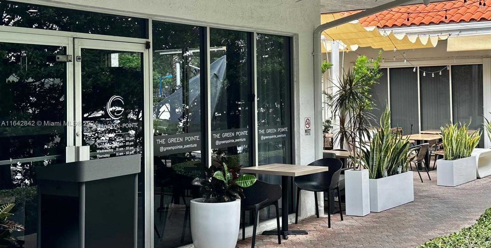 Small Image of 3500 MYSTIC POINTE DR #1801, Aventura Number 39