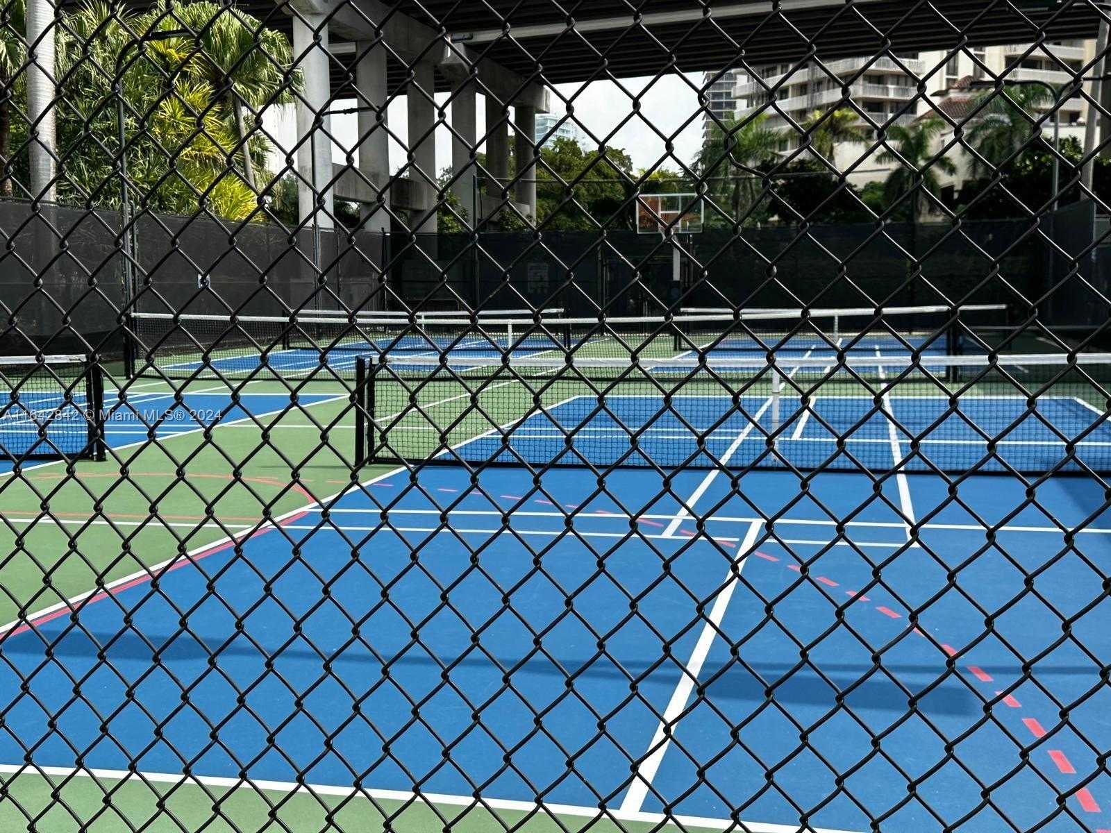 Small Image of 3500 MYSTIC POINTE DR #1801, Aventura Number 45