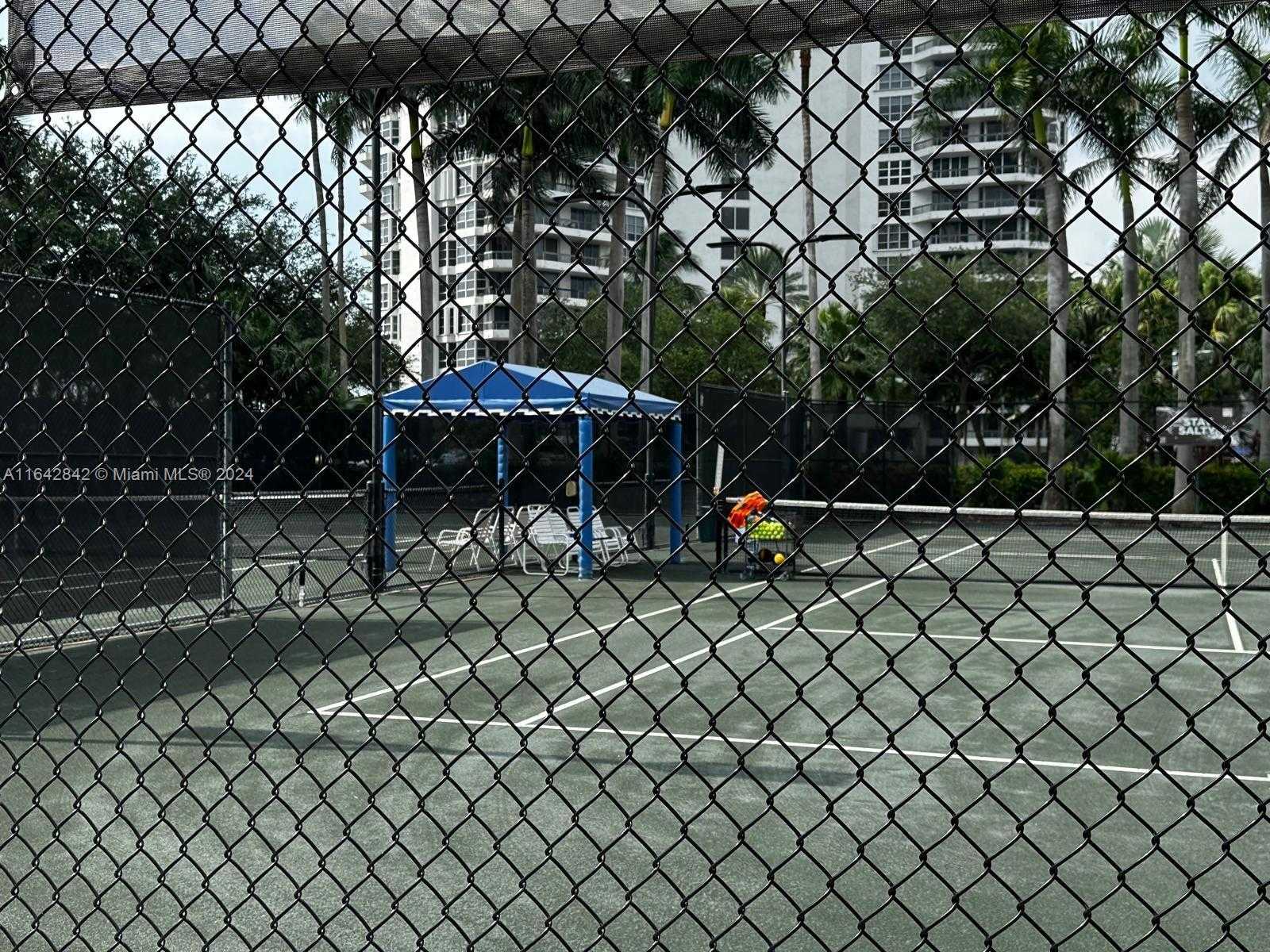 Small Image of 3500 MYSTIC POINTE DR #1801, Aventura Number 46