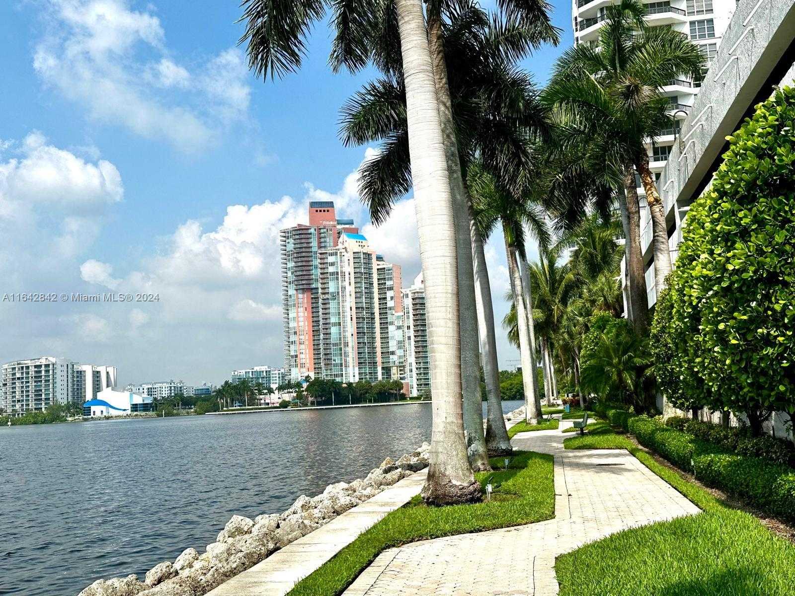 Small Image of 3500 MYSTIC POINTE DR #1801, Aventura Number 50