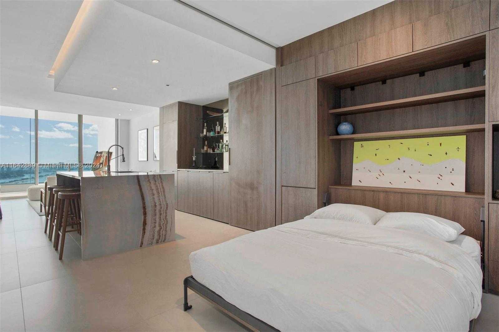Small Image of 900 BISCAYNE BLVD #4307, Miami Number 4