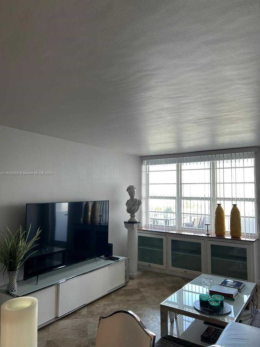 Small Image of 100 LINCOLN RD #608, Miami Beach Number 15